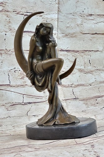 Female nude grecian goddess - female,